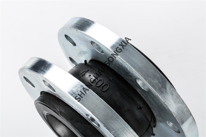 DN100多級水泵橡膠接頭的優(yōu)勢有哪些？